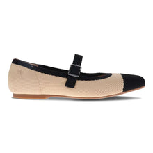 Load image into Gallery viewer, Mia Vita Violet Natural Black Flats