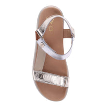 Load image into Gallery viewer, Mia Vita Candice Soft Gold/Silver Sandal