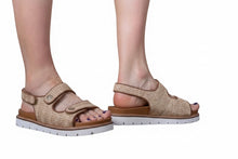 Load image into Gallery viewer, Mia Vita Dakota Natural Raffia Sandal
