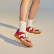 Load image into Gallery viewer, Rollie Pace Retro Blossom