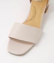Load image into Gallery viewer, Ziera Clairest W Nude Heel
