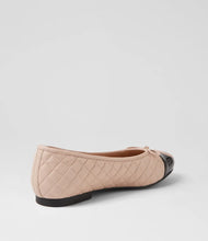 Load image into Gallery viewer, Ziera Comradi xf Black Nude Patent Leather Ballet Flat