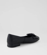 Load image into Gallery viewer, Ziera Debbine Black Leather Ballet Flat
