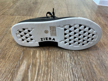 Load image into Gallery viewer, Ziera Aito XF Black Patent Leather