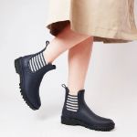 Load image into Gallery viewer, Diana Ferrari Laurina Navy/Strip Gumboot
