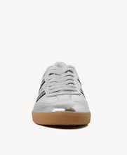 Load image into Gallery viewer, Goodsole Parallel Silver Metallic/Black Leather
