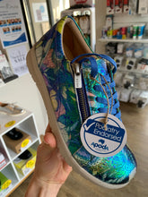 Load image into Gallery viewer, Ziera Solar Xf Blue Metal Floral Leather
