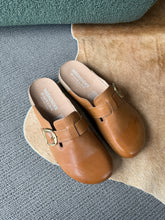Load image into Gallery viewer, Alfie &amp; Evie Totty Tan Burnished Slide
