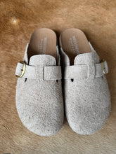 Load image into Gallery viewer, Alfie &amp; Evie Totty Beige Rough Suede Slide
