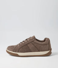 Load image into Gallery viewer, Colorado Edo Men&#39;s Taupe Tumble Nubuck Sneaker
