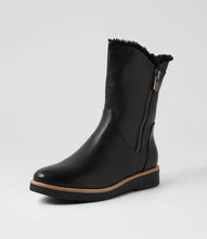 Load image into Gallery viewer, Django and Juliette Rhemy Black Fur Lined Boot

