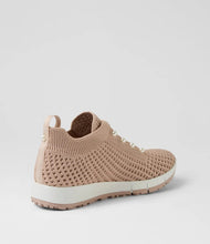 Load image into Gallery viewer, Django &amp; Juliette Jikkel Nude Knit Sneaker
