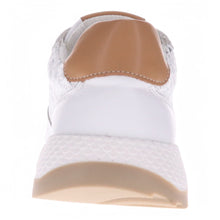 Load image into Gallery viewer, Revere W Los Angeles White/Tan Leather Sneaker
