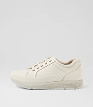 Load image into Gallery viewer, Rockport Pro Walker White Leather Sneaker With Zip
