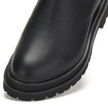Load image into Gallery viewer, Rollie Chelsea Step Black Tumble Boot
