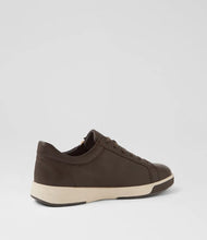 Load image into Gallery viewer, Ziera Aito XF Choc Leather Sneaker
