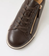 Load image into Gallery viewer, Ziera Aito XF Choc Leather Sneaker

