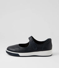 Load image into Gallery viewer, Aitch XF Navy Leather Flat

