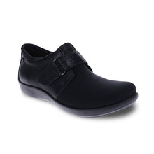 Load image into Gallery viewer, Revere Izmir Loafer Black
